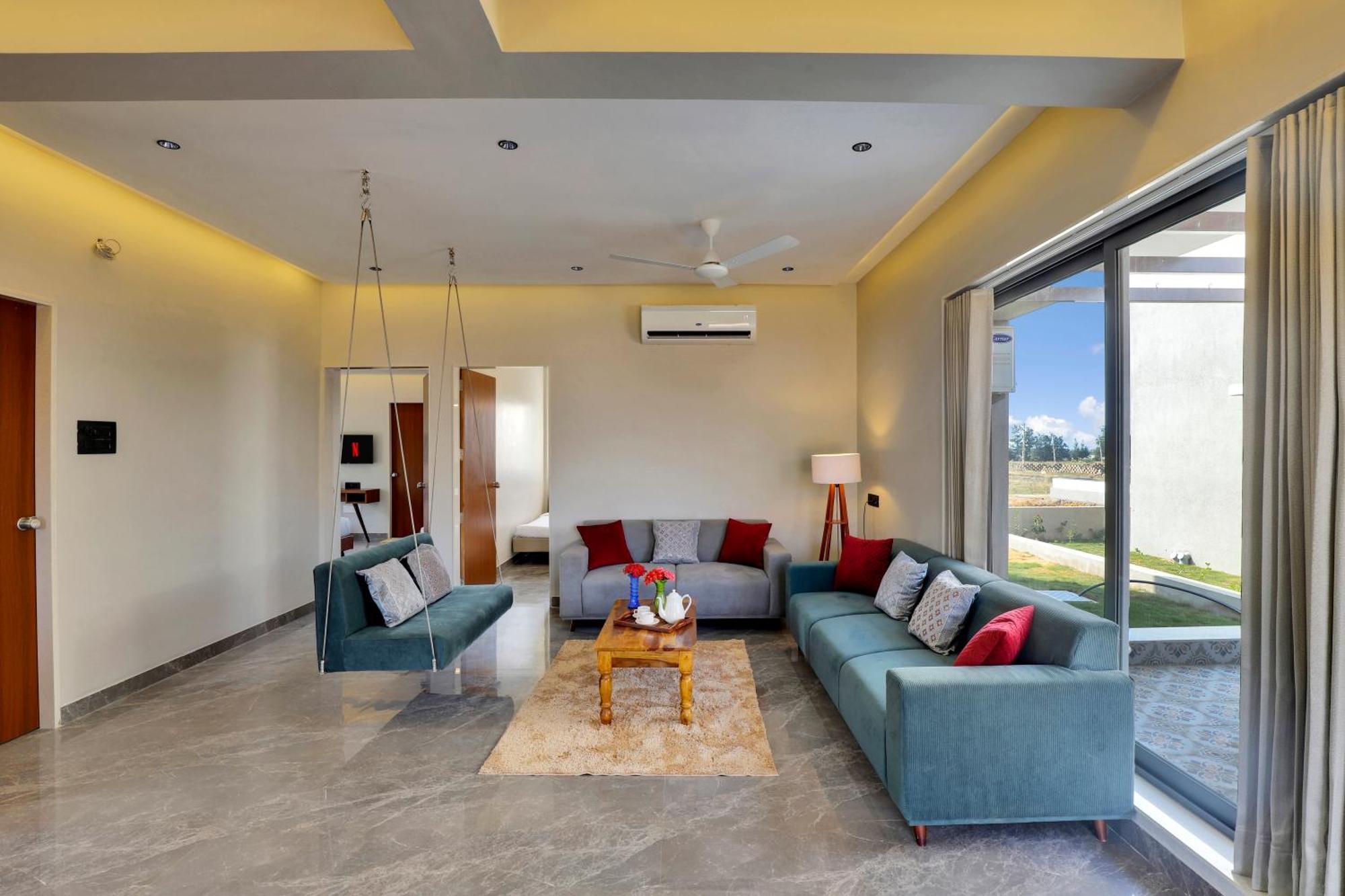 Goverdhan Greens Resort Dwarka L Hotels In Dwarka מראה חיצוני תמונה