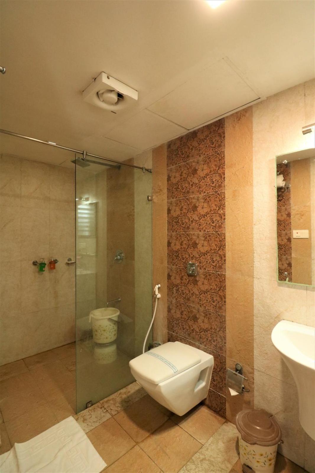 Goverdhan Greens Resort Dwarka L Hotels In Dwarka מראה חיצוני תמונה