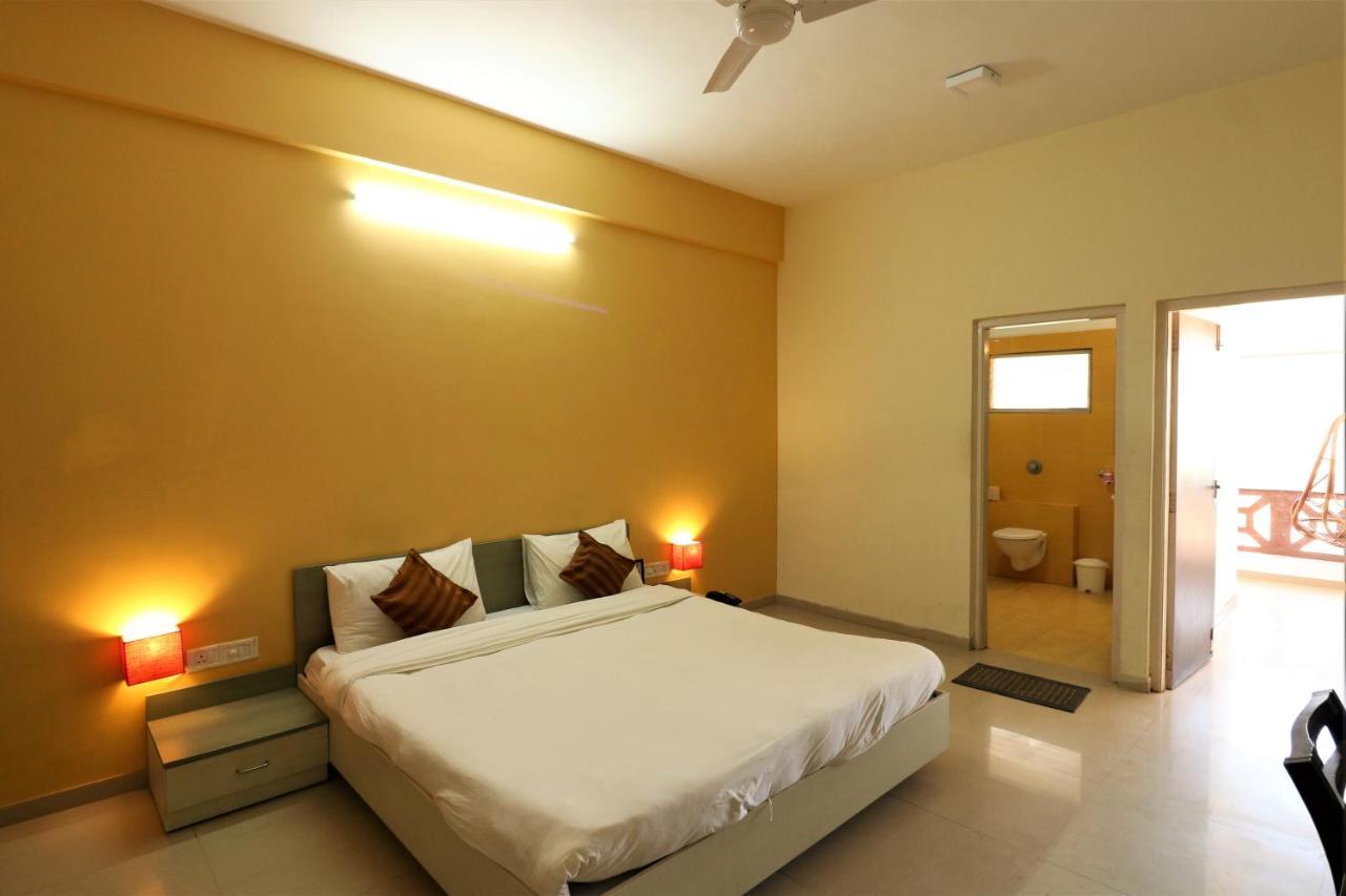 Goverdhan Greens Resort Dwarka L Hotels In Dwarka מראה חיצוני תמונה